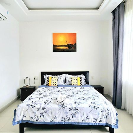 Flamingo Villa Homestay - Big Rooms With Balcony - Close To Hoi An Old Town 200M & Temple Bridge - Large Outside Pool For Sun Bathing Eksteriør billede